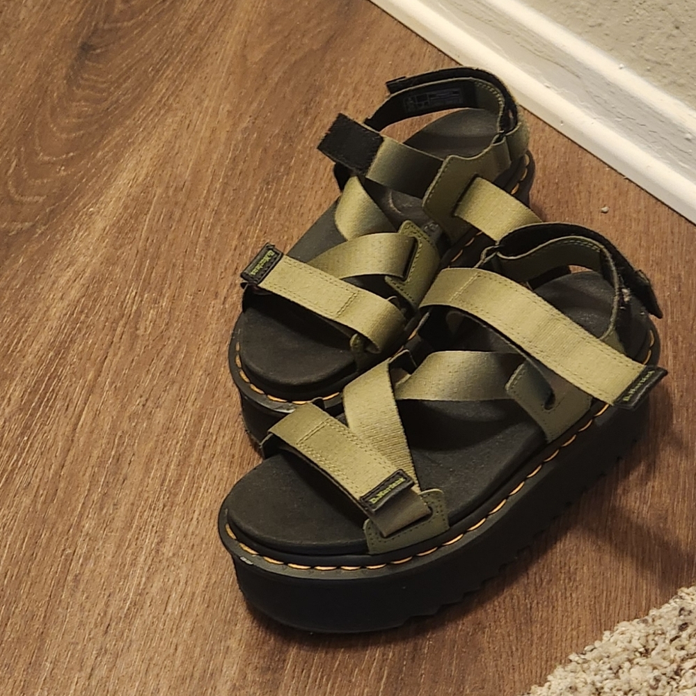 Womens Olive Green Sandals
